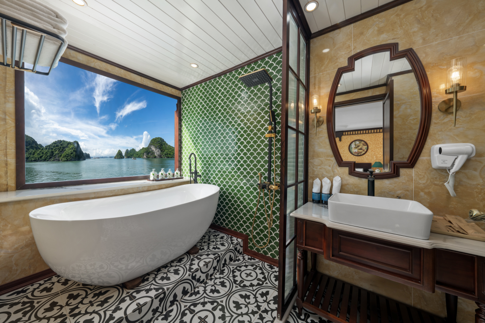 Ambassador Suite – Cycad Cruise Halong Bay
