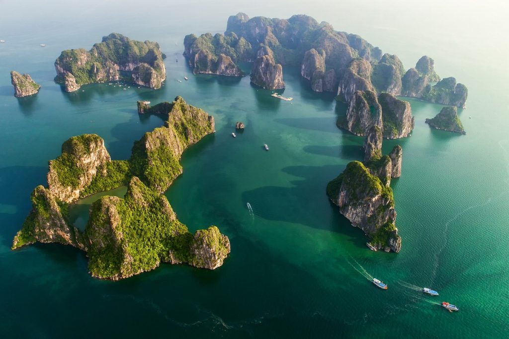 Ha Long Bay — photo 3