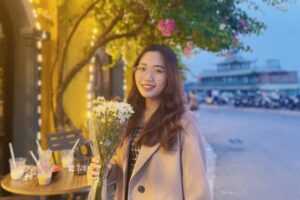 Jolie Duong Hanh Kinh — Travel Consultant