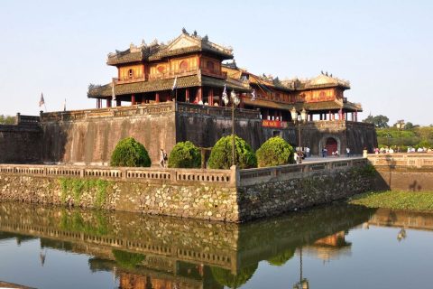 Hue — Vietnam Xin Chao