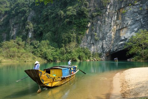 Quang Binh — Vietnam Xin Chao