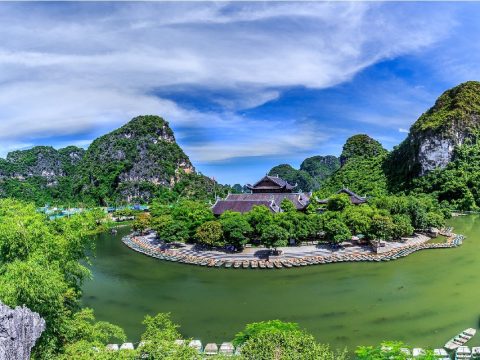 Hoa Lu – Tam Coc – Hang Mua Full-day Tour – Vietnam City Breaks